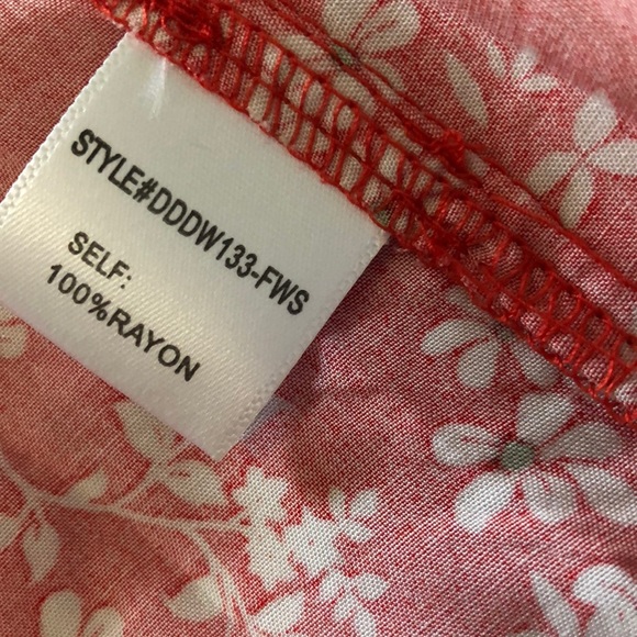 The cutest spring midi dress, worn only once. - Picture 6 of 6